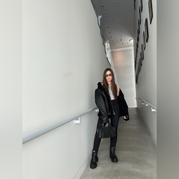 GIVENCHY Black Monogram Canvas and Leather Satchel Vintage Y2K - Picture 6 of 13